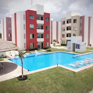 Apartamento Deptartamento Cómodo Y Seguro En Playa del Carmen